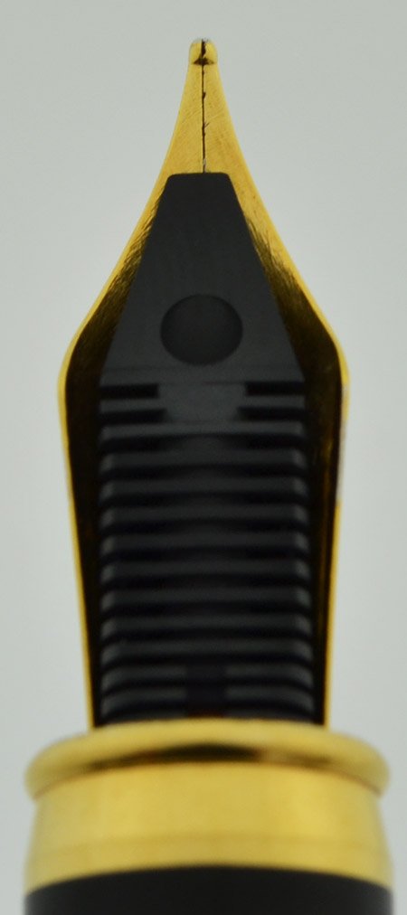 Diplomat Classic Fountain Pen - Brown Marble, GP Trim, Medium